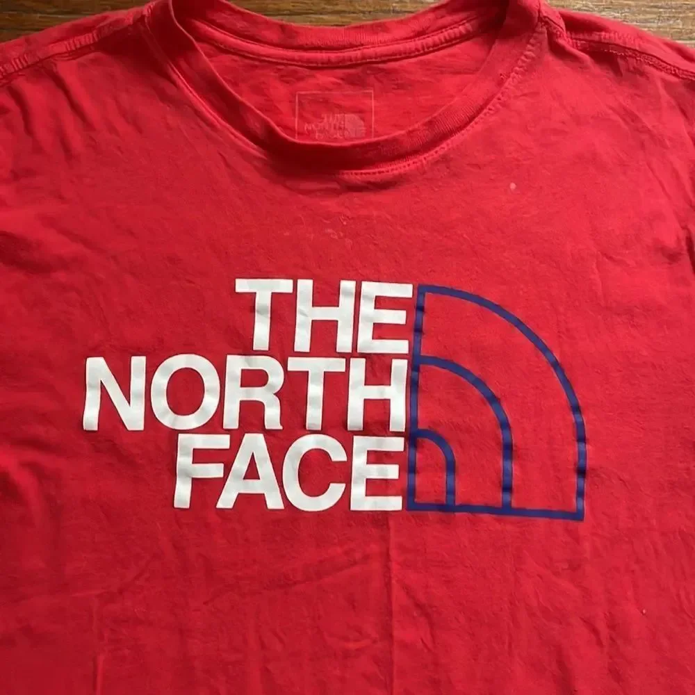 The North Face Red Men’s Short Sleeve Logo T-Shirt